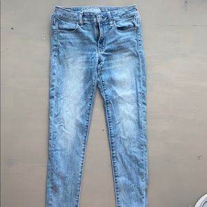 american eagle skinny jeans light washed